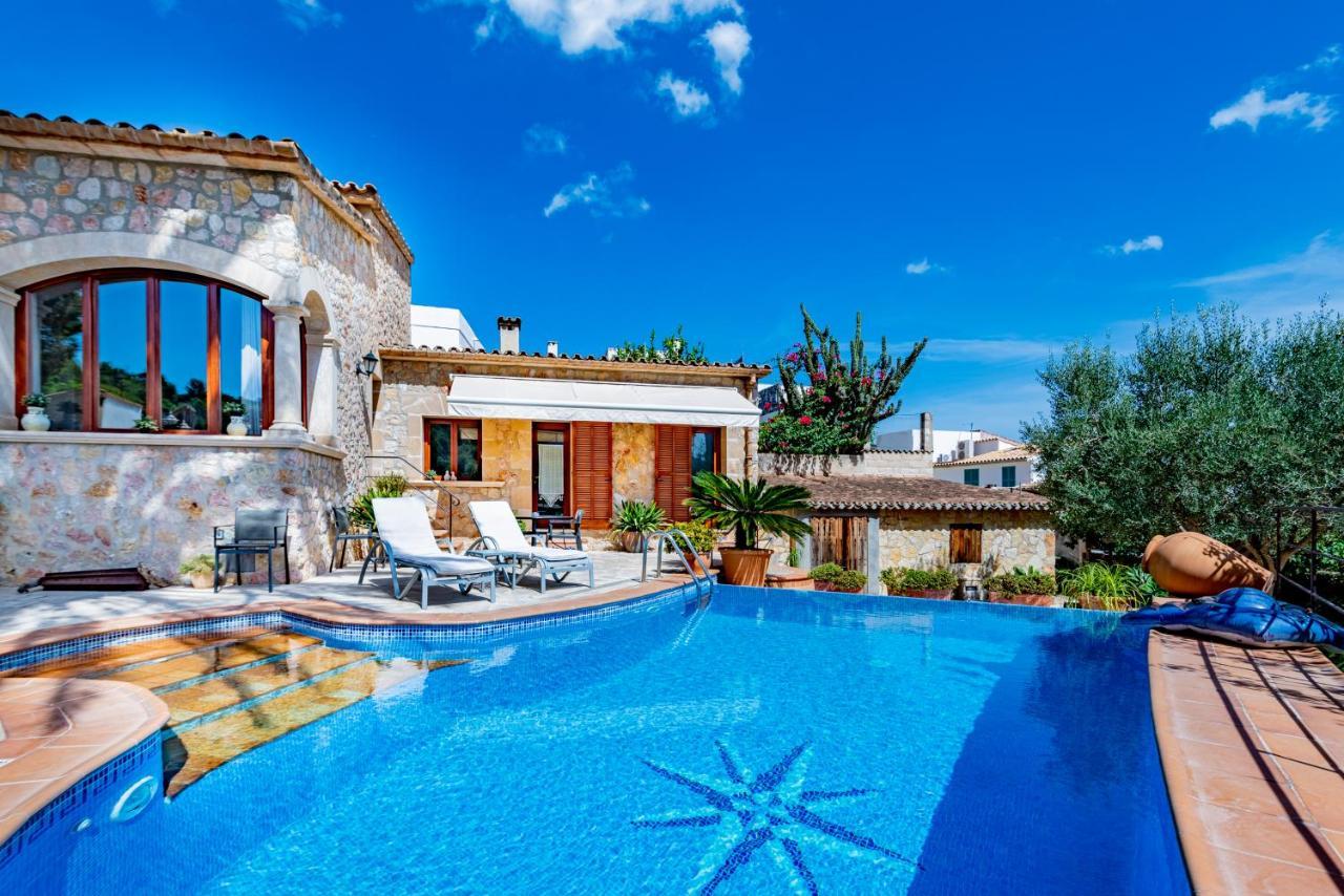 Villa In Center Of Pollensa With Pool And Jacuzzi Zewnętrze zdjęcie
