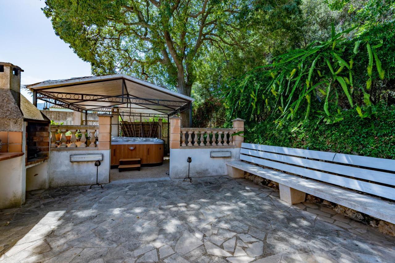 Villa In Center Of Pollensa With Pool And Jacuzzi Zewnętrze zdjęcie